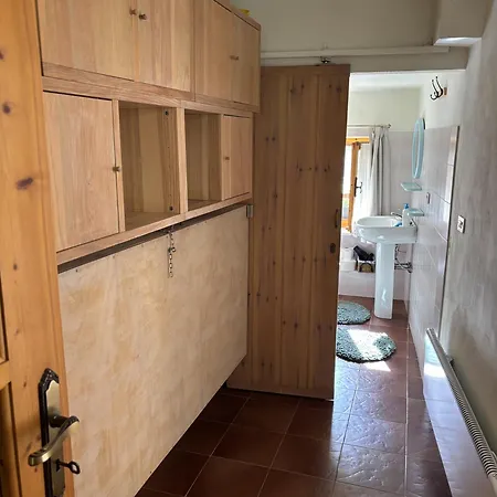 Casetta Immersa Nella Natura アパート Ostana